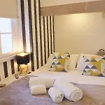 Terrace Special For Groups Up To 19 Guests 4* Лиссабон