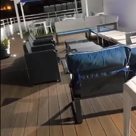 Casa de hóspedes Terrace Special For Groups Up To 19 Guests Lisboa