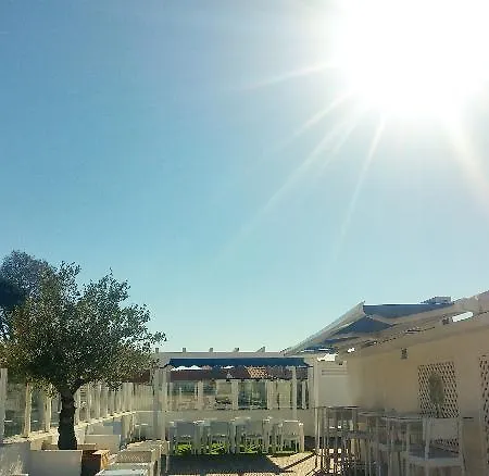 Terrace Special For Groups Up To 19 Guests בית הארחה 4*